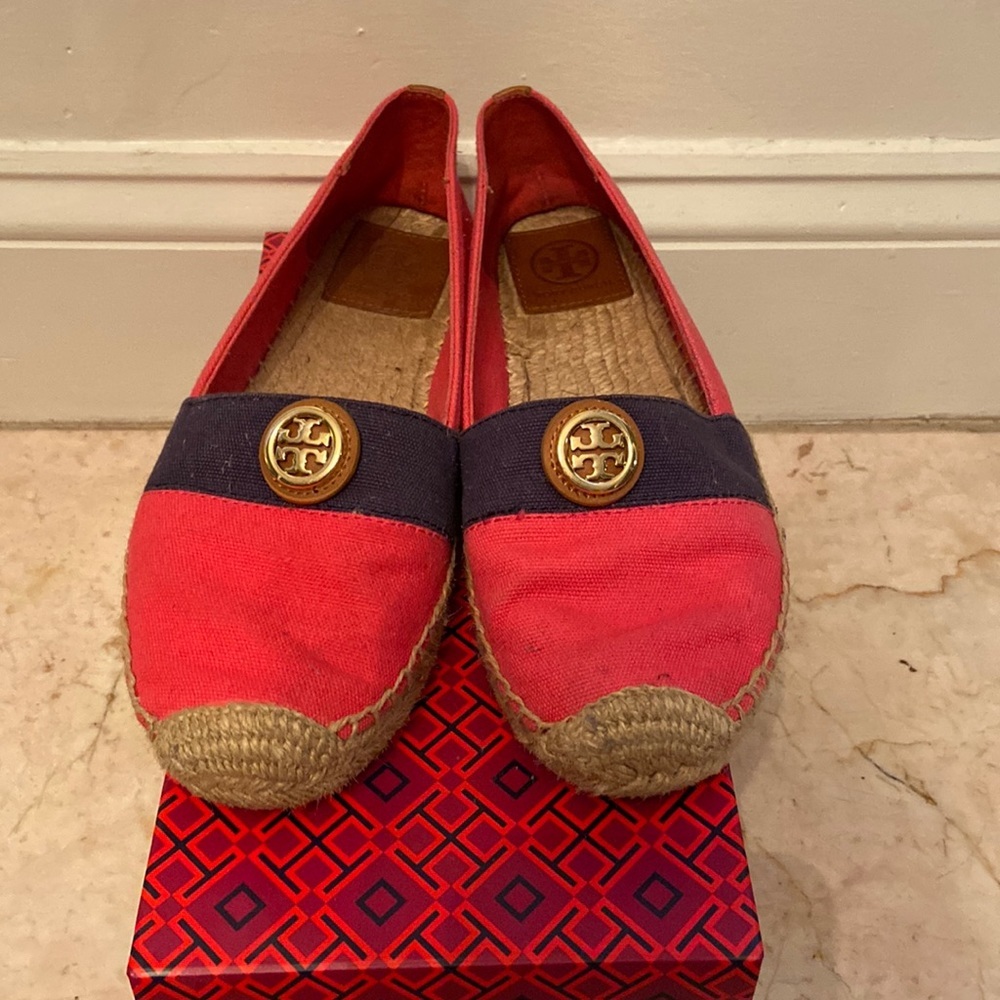 Toy Burch Beacher espadrilles in pink and navy
